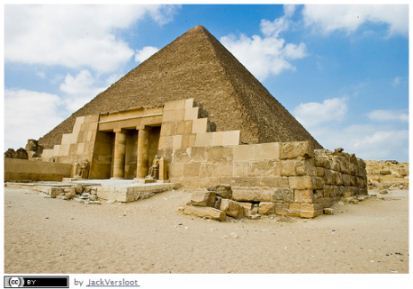 Earliest example of a Project - Pyramid of Giza